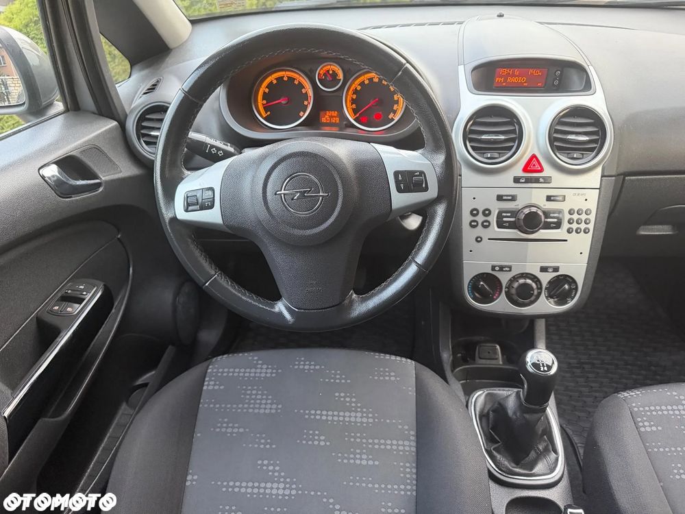 Opel Corsa 1.4 16V Energy - 5