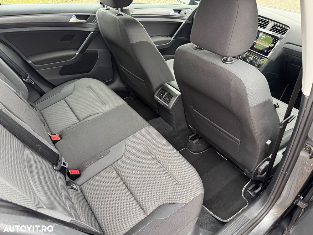 Volkswagen Golf 1.4 TSI BMT Highline - 11