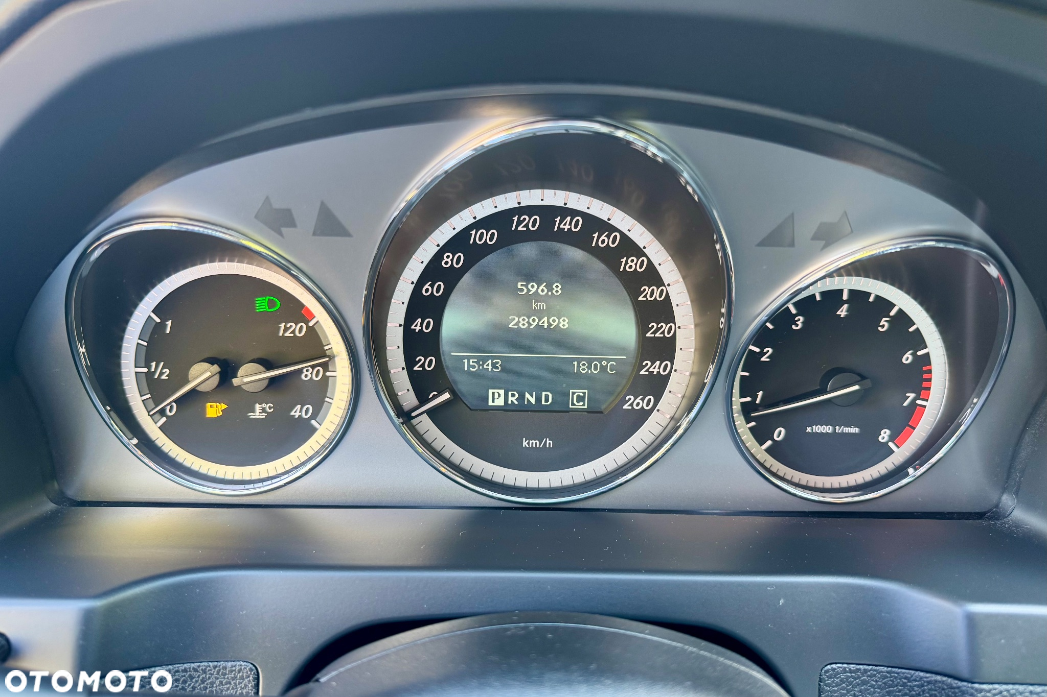 Mercedes-Benz Klasa C 200 T (BlueEFFICIENCY) 7G-TRONIC Elegance - 26