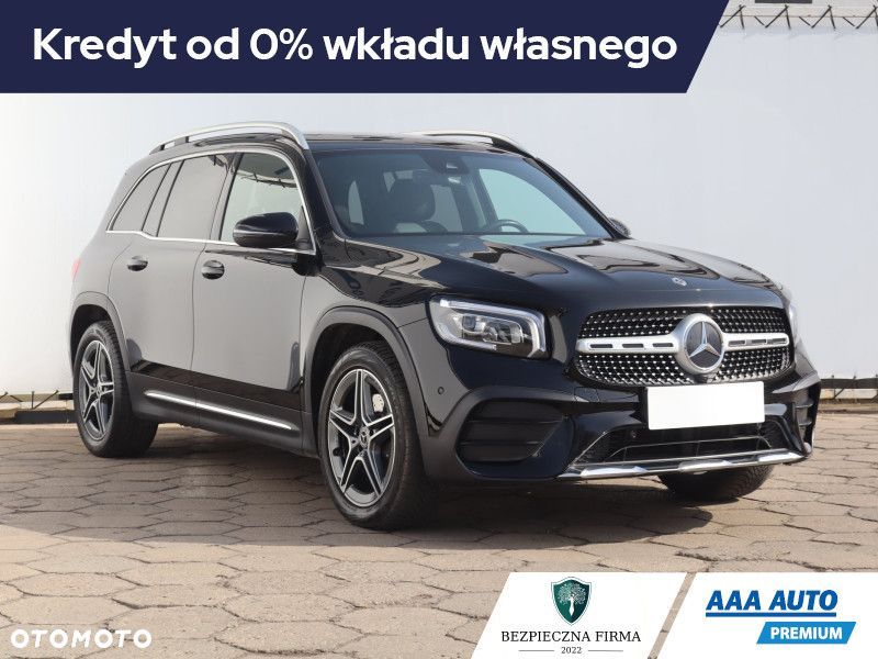 Mercedes-Benz GLB - 3