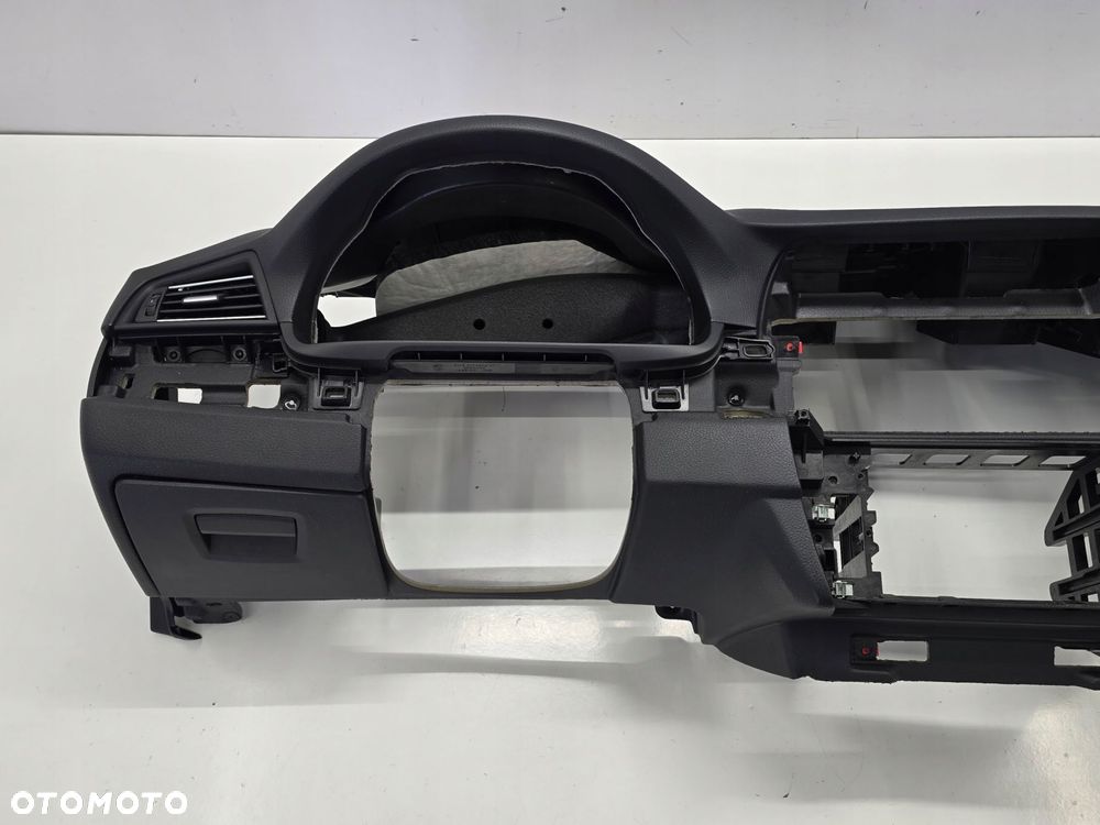 BMW 5 F10 F11 LIFT DESKA ROZDZIELCZA KOKPIT AIRBAG PASY 9166657 - 3
