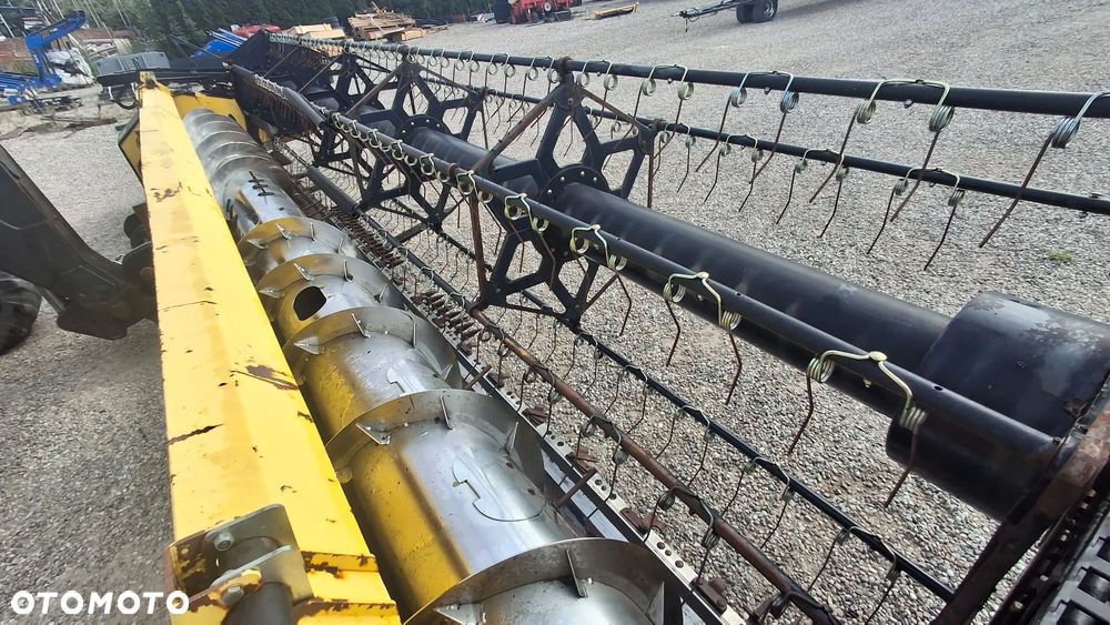 New Holland BISO Crop Ranger 750 - 6