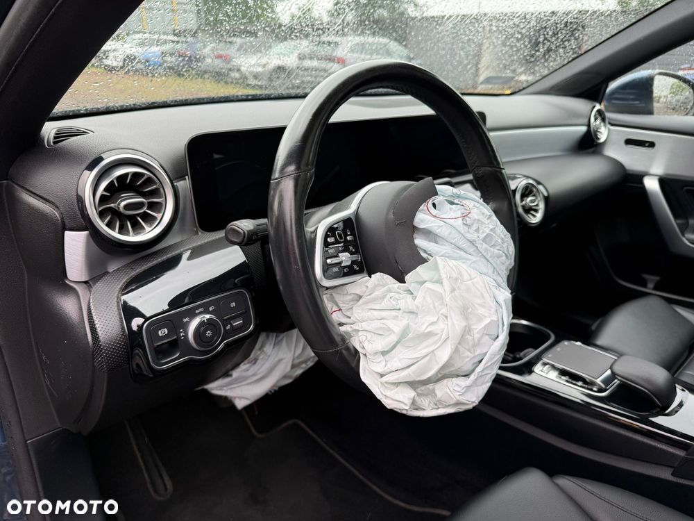 Mercedes-Benz Klasa A 220 4Matic 7G-DCT - 13