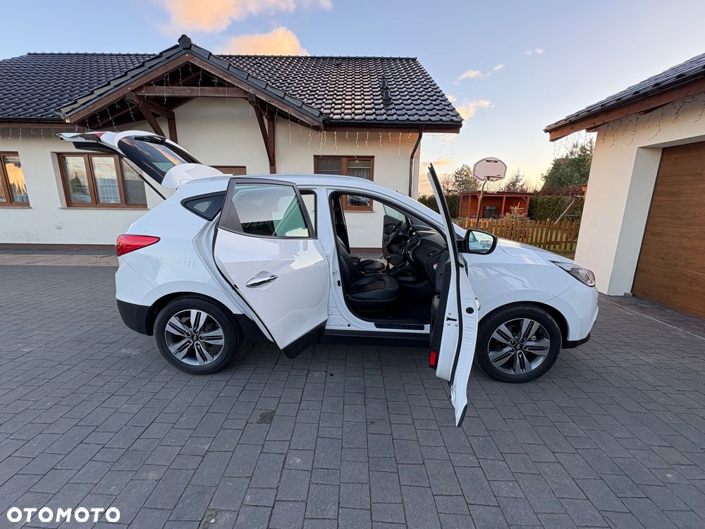 Hyundai ix35 2.0 CRDi 4WD Premium - 16