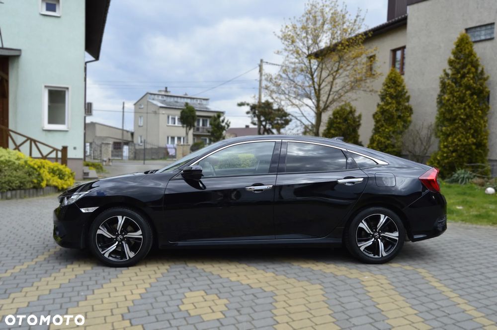 Honda Civic 1.5 T Elegance - 1