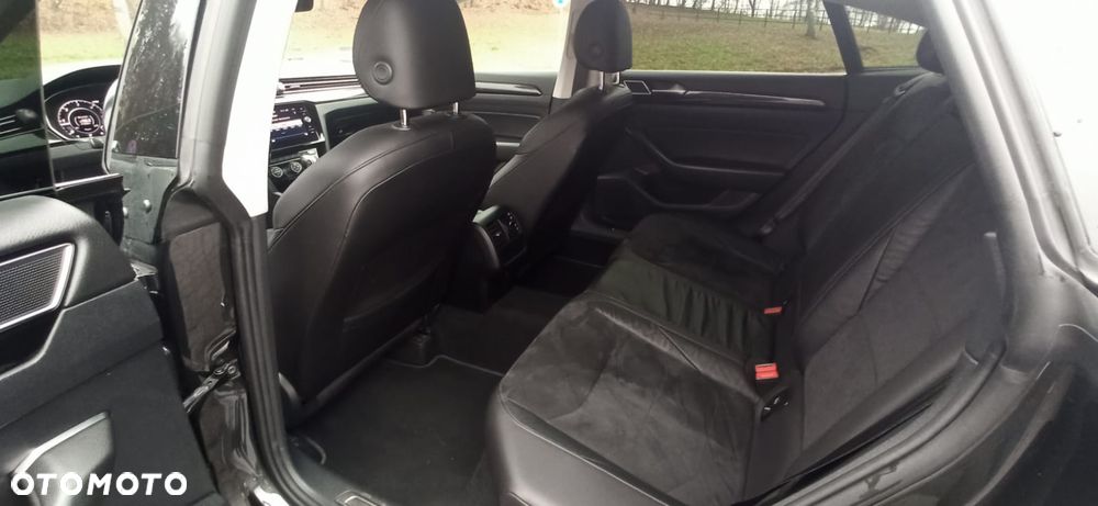 Volkswagen Arteon 2.0 TDI SCR Elegance DSG - 13