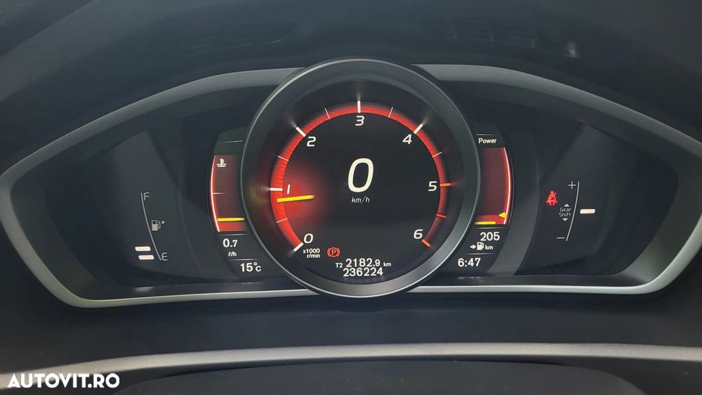 Volvo V40 D3 RDesign - 16