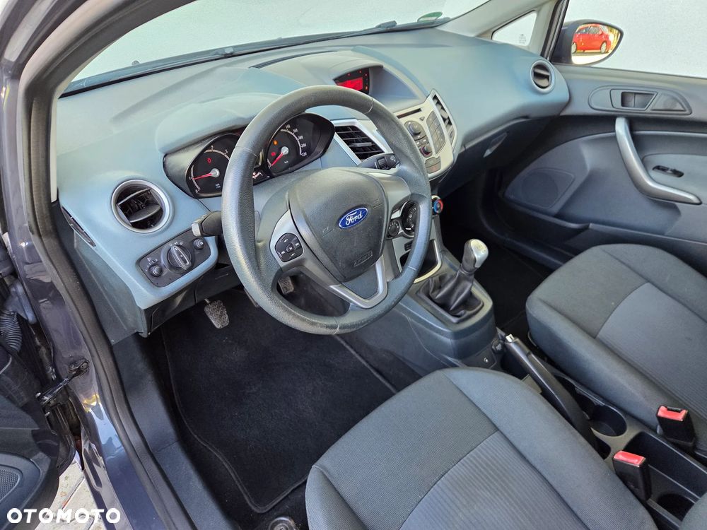 Ford Fiesta - 7