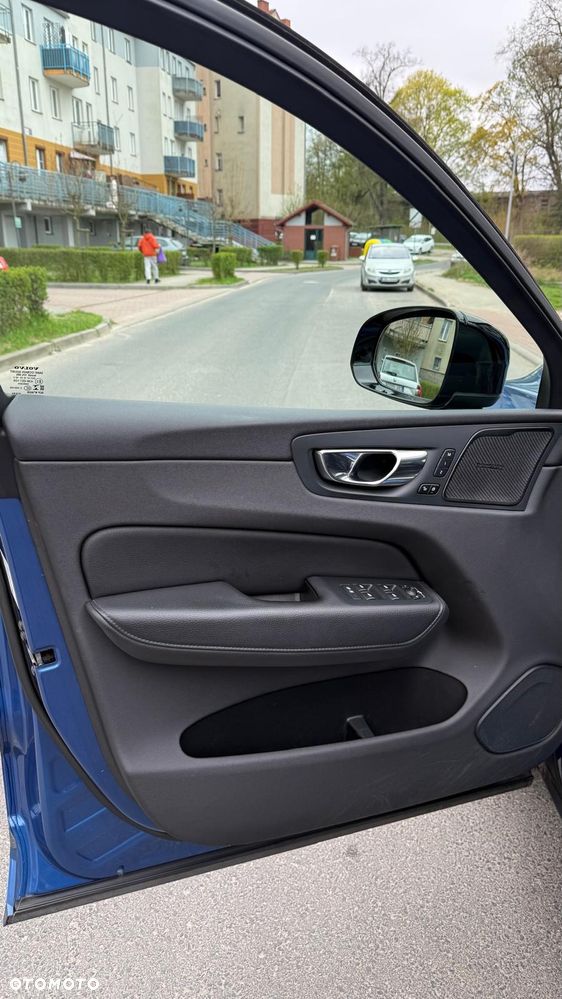 Volvo XC 60 D4 Geartronic RDesign - 6