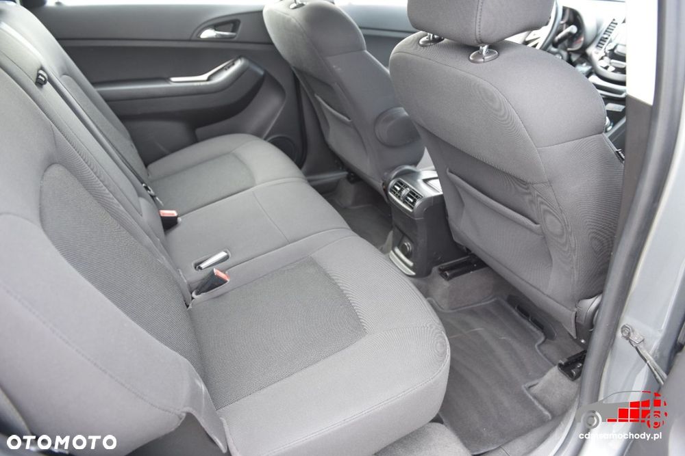 Chevrolet Orlando - 23