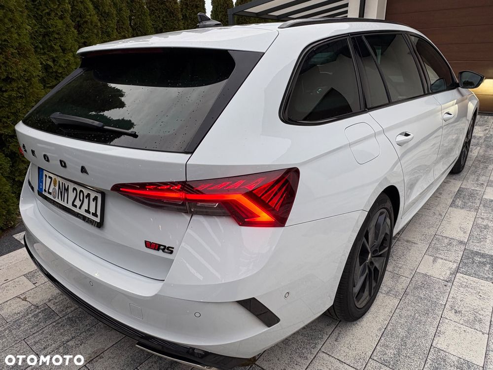 Skoda Octavia 2.0 TDI RS DSG - 4
