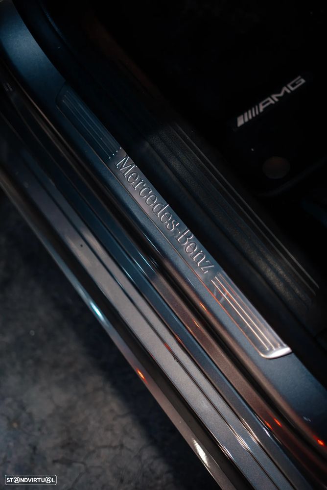 Mercedes-Benz CLA 250 e AMG Line - 34