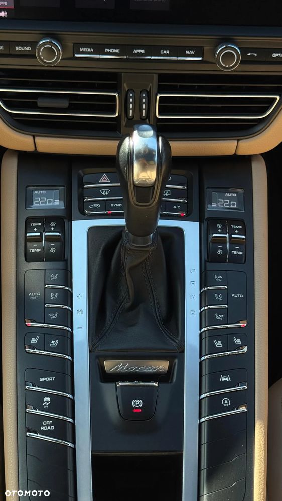 Porsche Macan Standard - 9