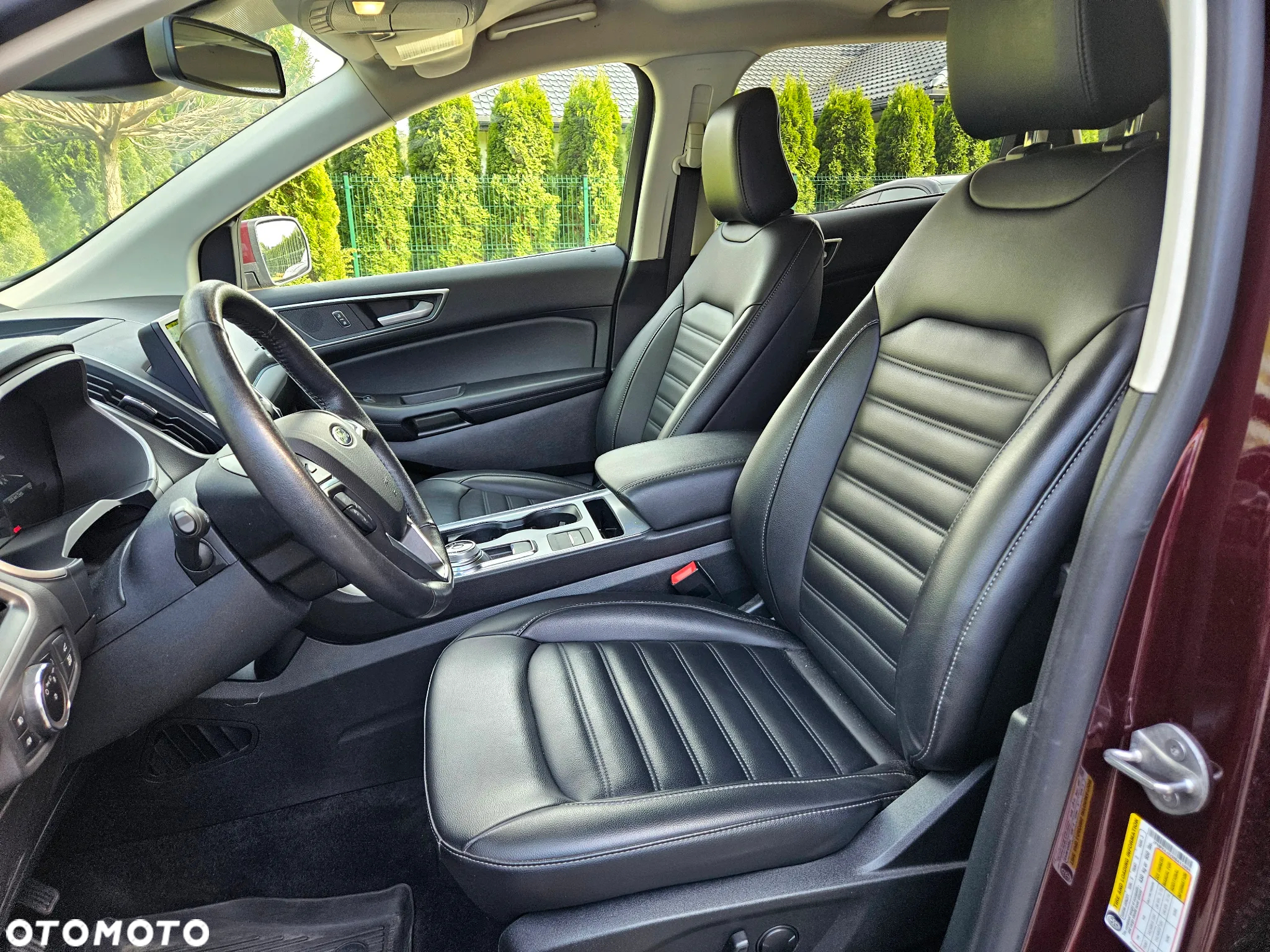 Ford Edge - 18