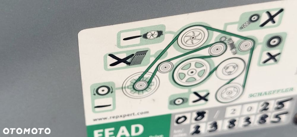 Alfa Romeo 147 1.9 JTD 16V Distinctive - 18