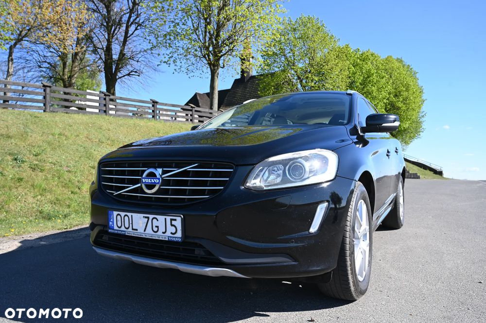Volvo XC 60 D4 Momentum - 16