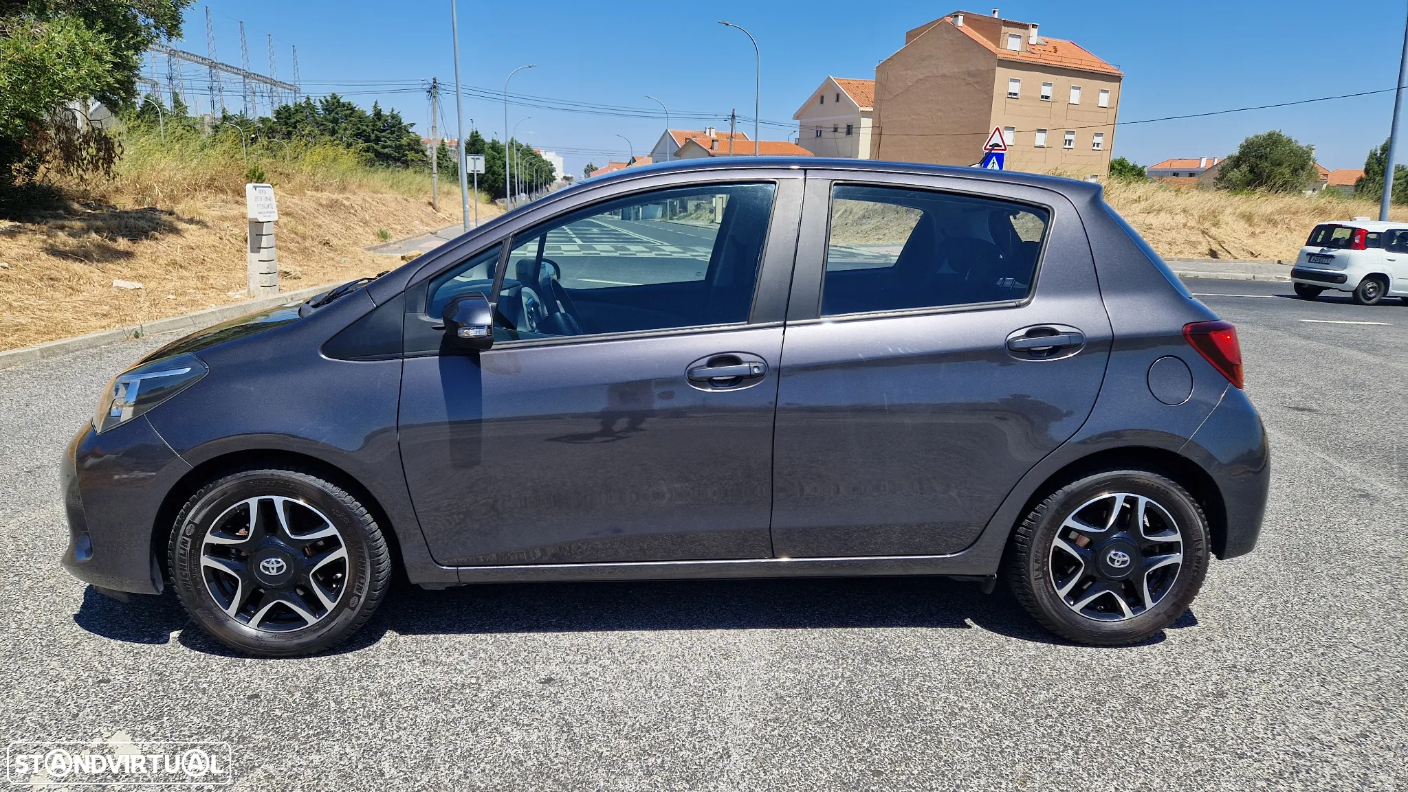Toyota Yaris 1.4 D-4D Comfort+P.Style - 5