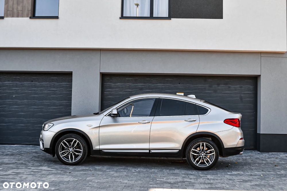 BMW X4 xDrive20d xLine - 6