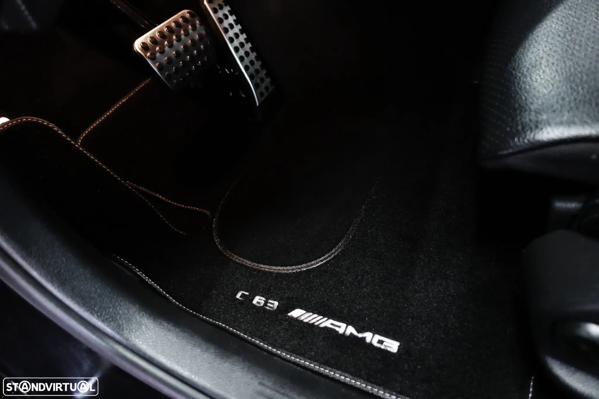Mercedes-Benz C 300 h AMG Line - 45