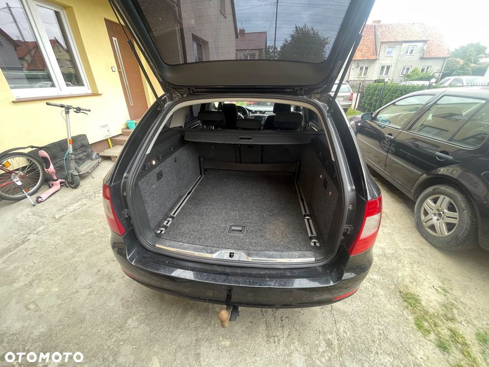 Skoda Superb 2.0 TDI Ambition DSG - 7