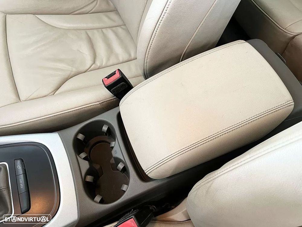 Audi Q5 2.0 TDI Advance - 15