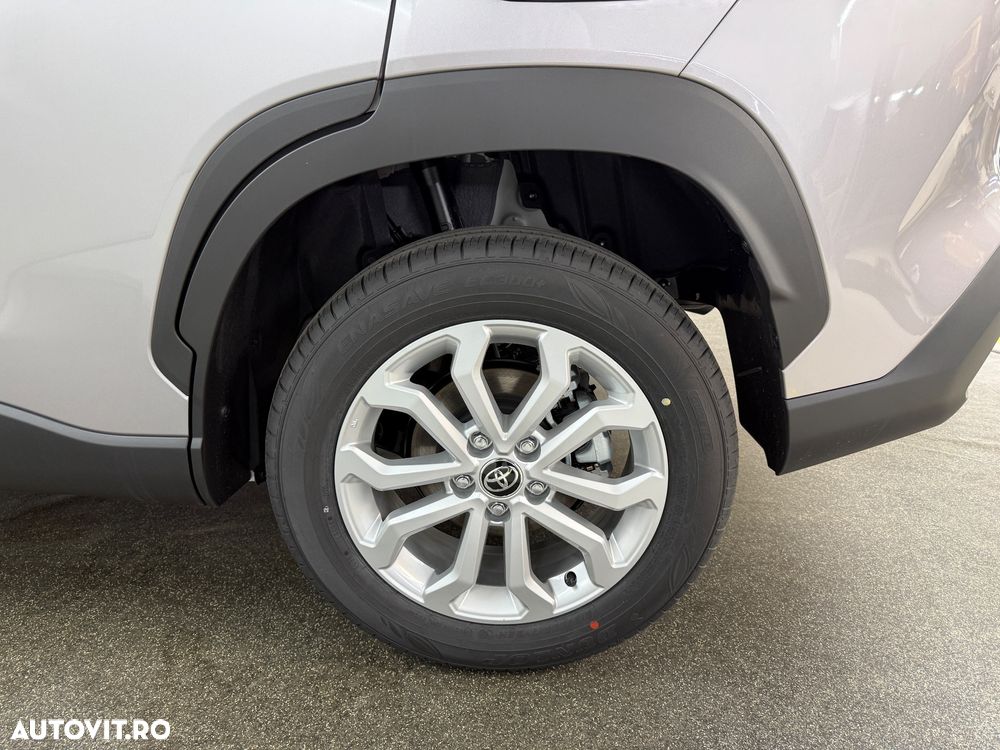 Toyota Corolla Cross - 22