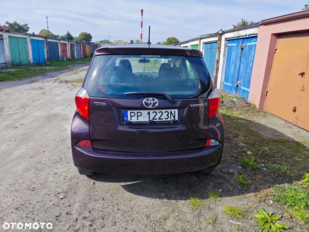 Toyota Verso S - 4
