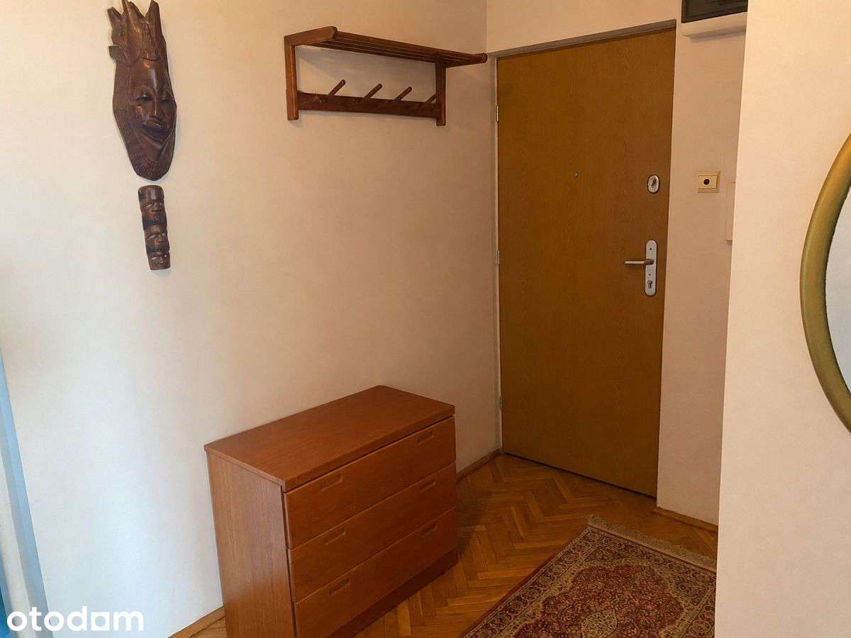 | Blisko Metra | Loggia | Winda | Umeblowane|