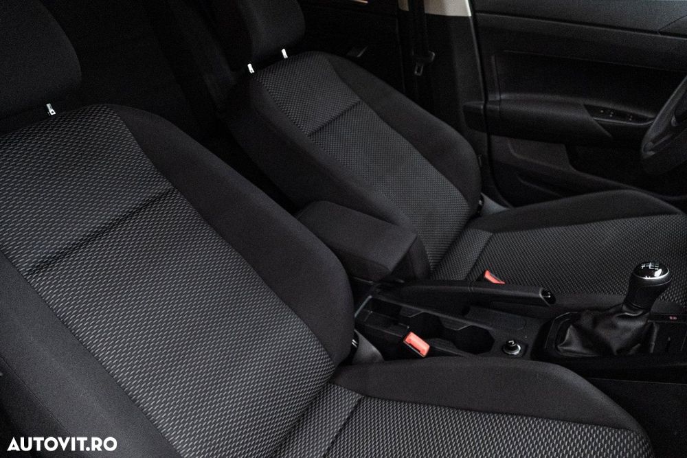 Volkswagen Polo 1.0 Comfortline - 39