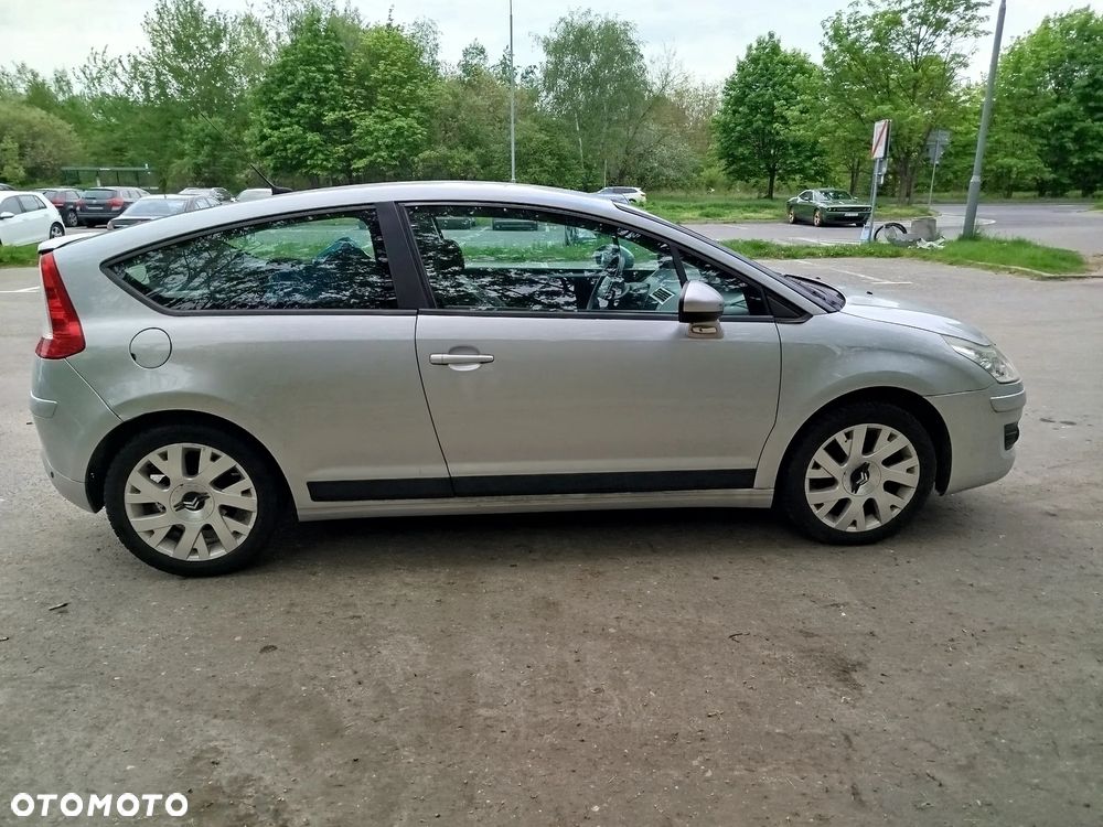 Citroën C4 1.6 HDi FAP VTR - 5