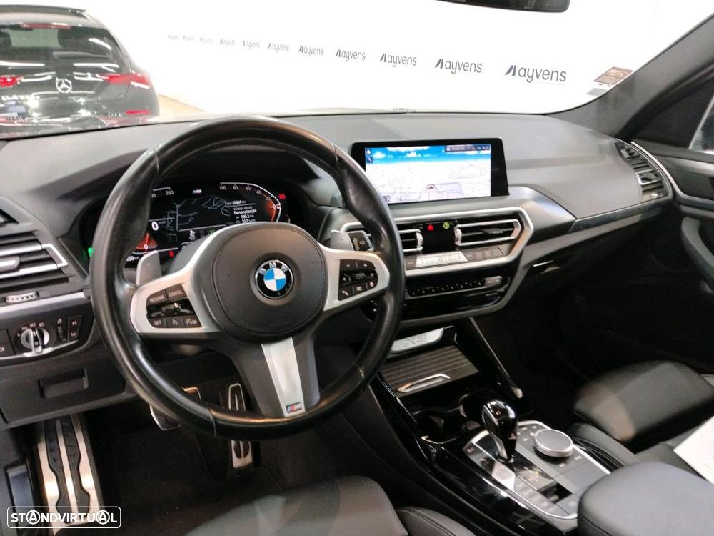 BMW X3 20 d xDrive Pack M - 8