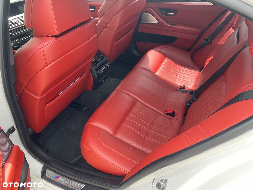 BMW M5 Standard - 12