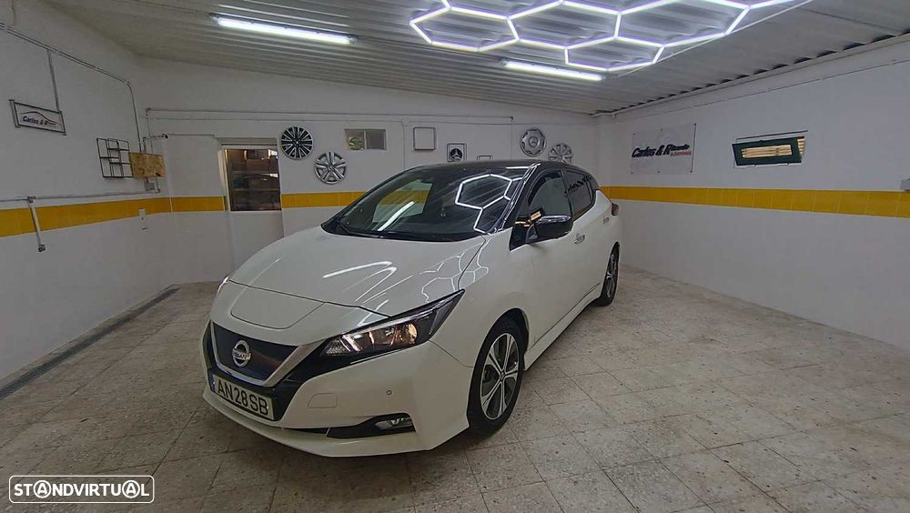 Nissan Leaf N-Connecta - 1