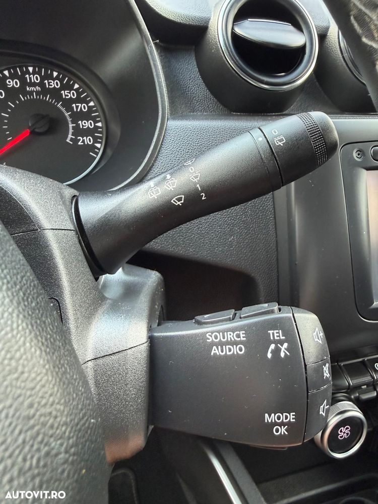 Dacia Duster 1.5 dCi 4x2 Prestige - 22