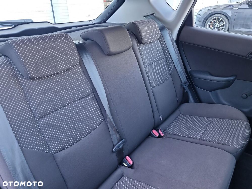 Hyundai i30 1.4 Base - 11
