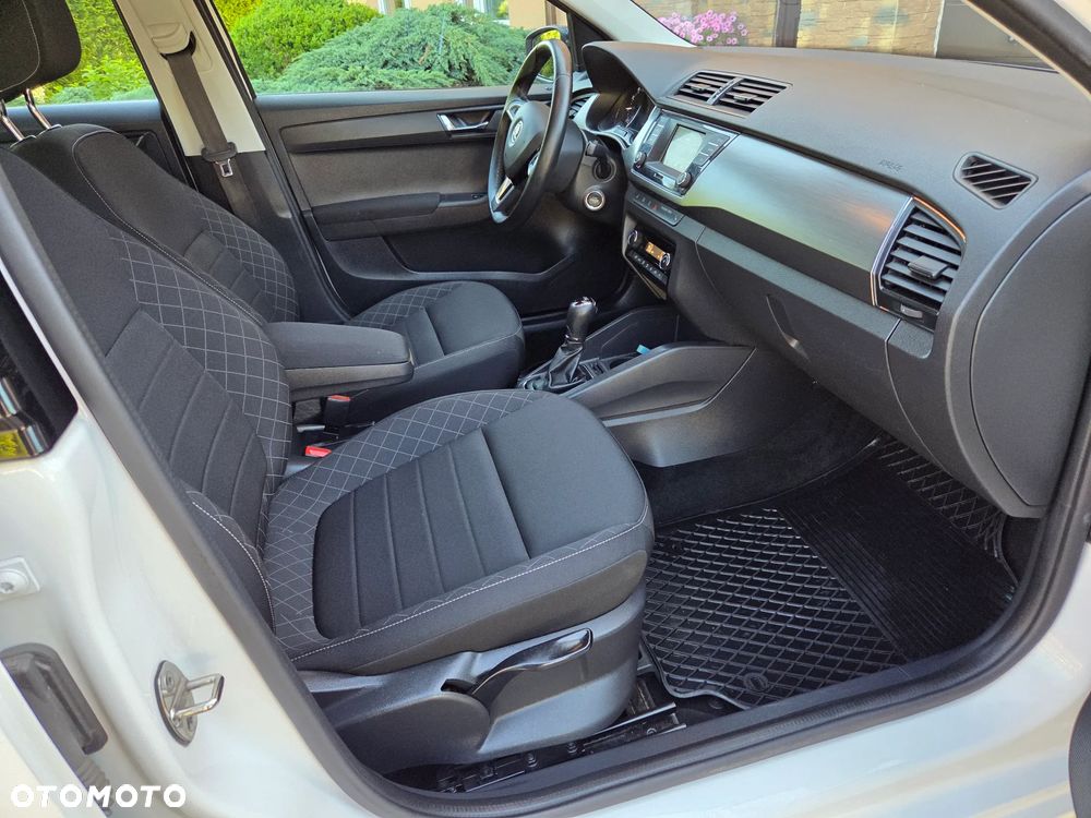 Skoda Fabia 1.2 TSI Black Edition DSG - 16