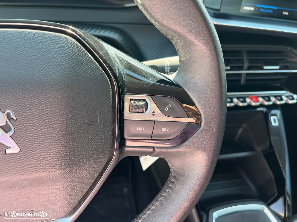 Peugeot 2008 1.5 BlueHDi Active Pack - 28