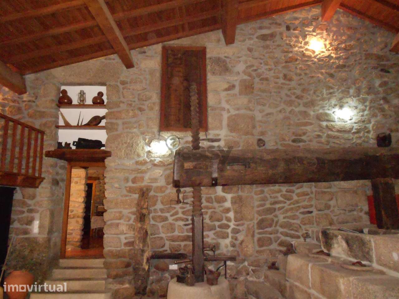 Casa da Ribeirinha T11 em Fradizela - Grande imagem: 4/41