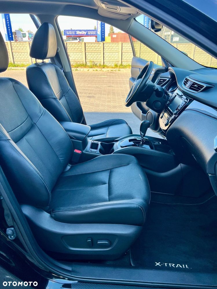 Nissan X-Trail 1.6 DCi Xtronic Tekna - 23