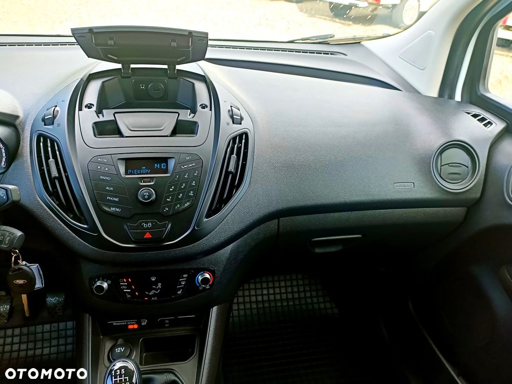 Ford Transit Courier Gwarancja Fabryczna Polski Salon - 17