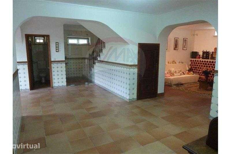 Moradia para 2 famílias em Venda do Pinheiro - Grande imagem: 3/7