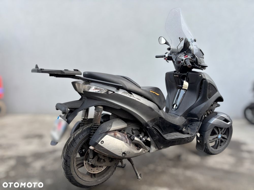 Piaggio MP-3 - 3