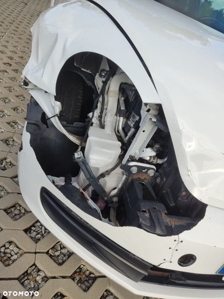 Volkswagen Beetle 1.6 TDI DPF Design - 12