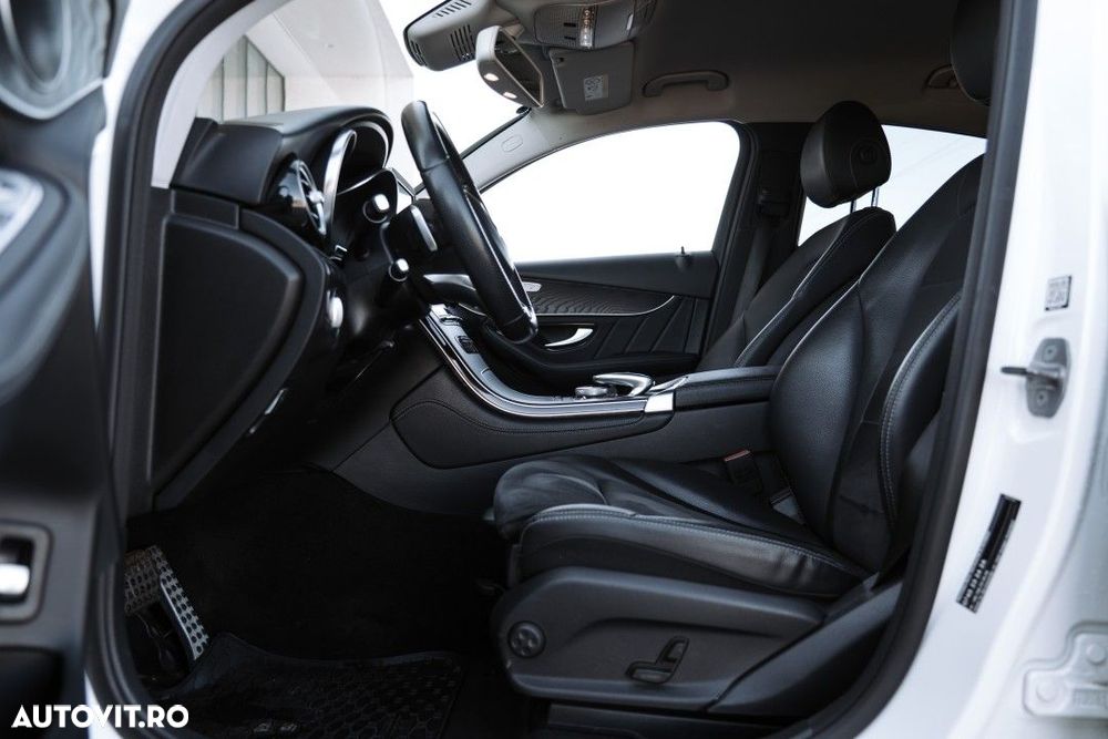 Mercedes-Benz GLC Coupe - 11