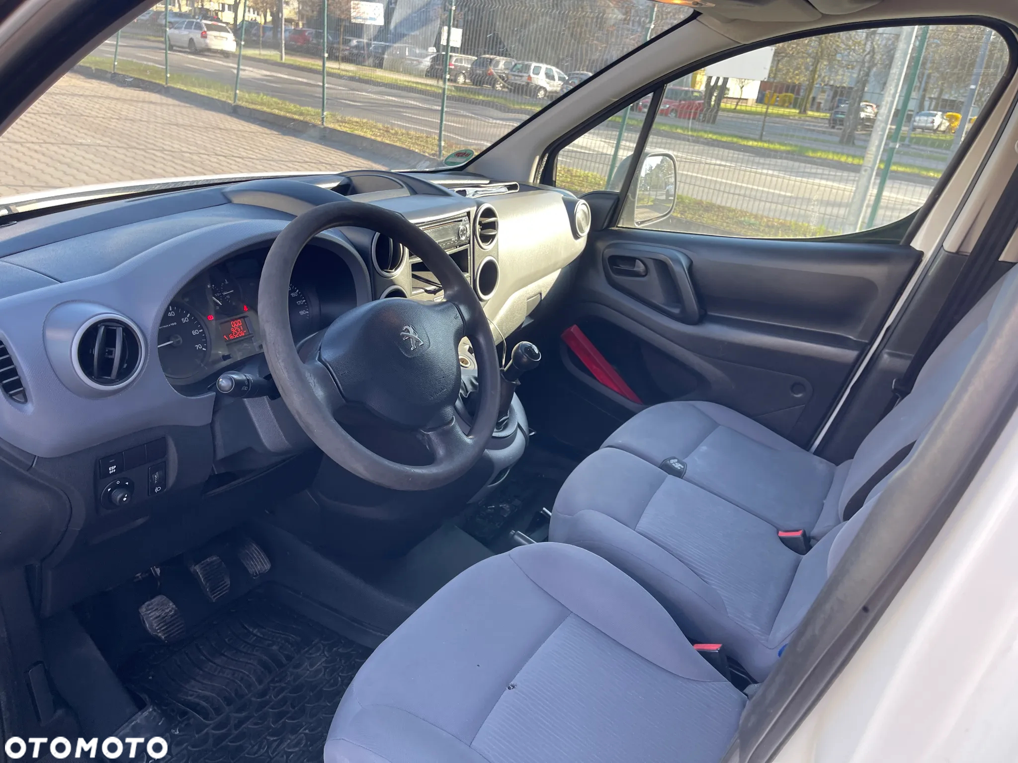 Peugeot Partner 1.6 HDi Active - 9