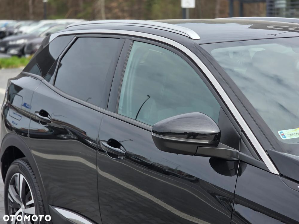 Peugeot 3008 1.2 PureTech Allure Pack S&S EAT8 - 39
