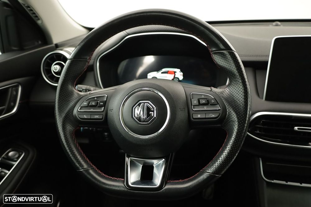 MG EHS 1.5 T-GDI Plug-in Hybrid Luxury - 16