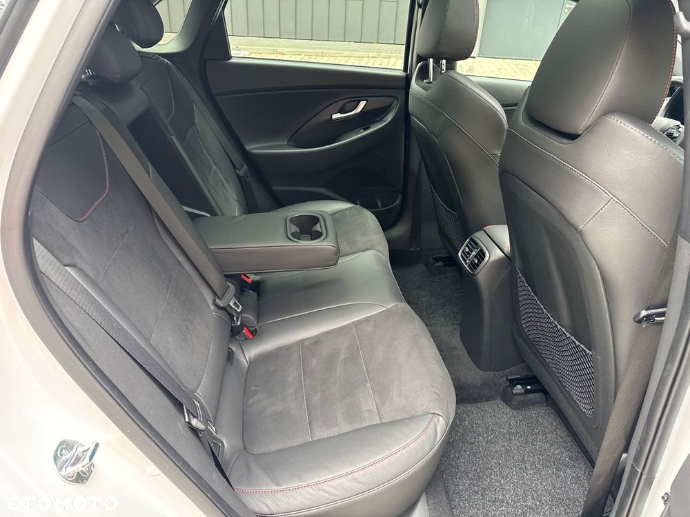 Hyundai i30 1.5 T-GDI 48V-Hybrid N-Line - 25