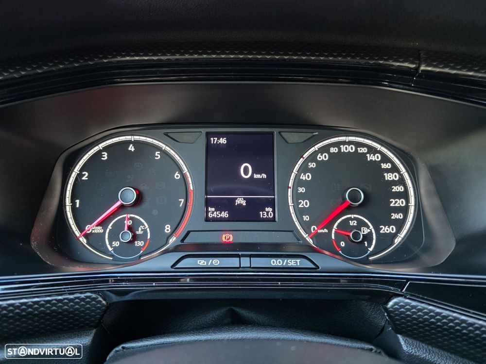 VW T-Cross 1.0 TSI Life - 38