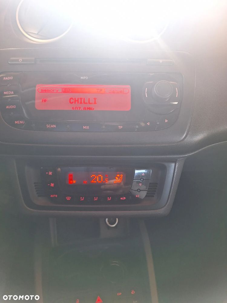 Seat Ibiza 1.4 16V Comfort Edition - 11